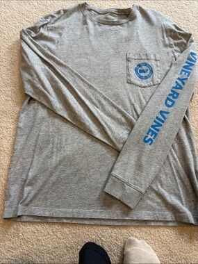Vineyard Vines Heather Gray Long Sleeve Tee with Blue Sleeve Logo